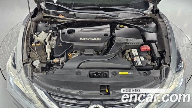 Nissan Altima 2018 — photo 6