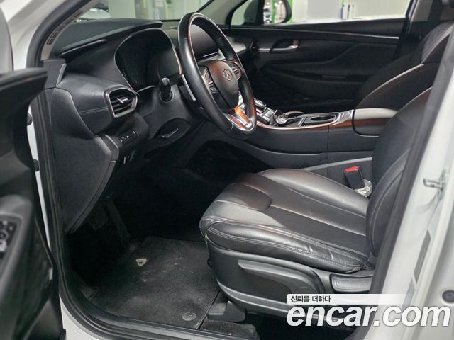 Hyundai Santafe 2021 — photo 11