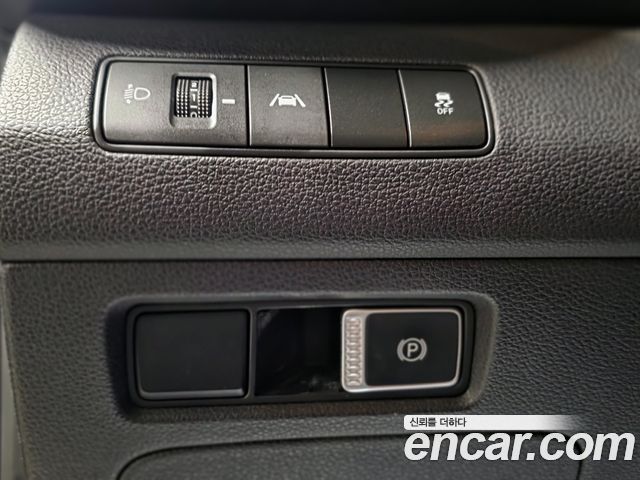 Hyundai Santafe 2021 — photo 17