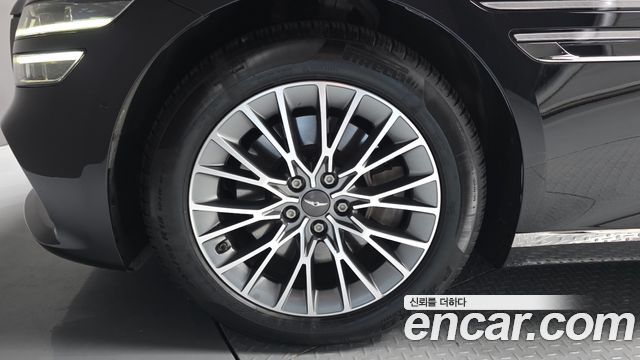 Genesis G80 2022 — photo 5