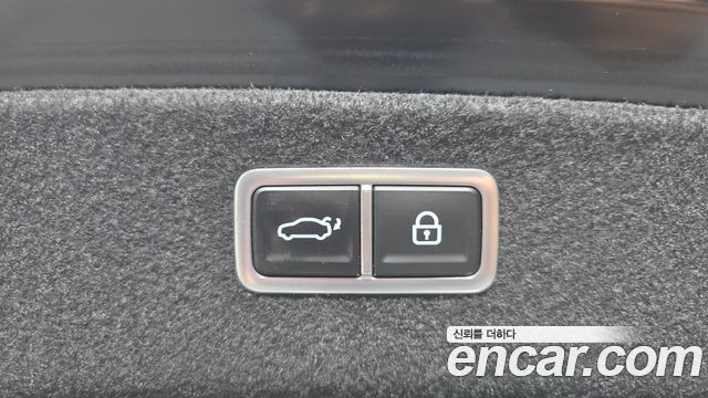 Genesis G80 2022 — photo 22