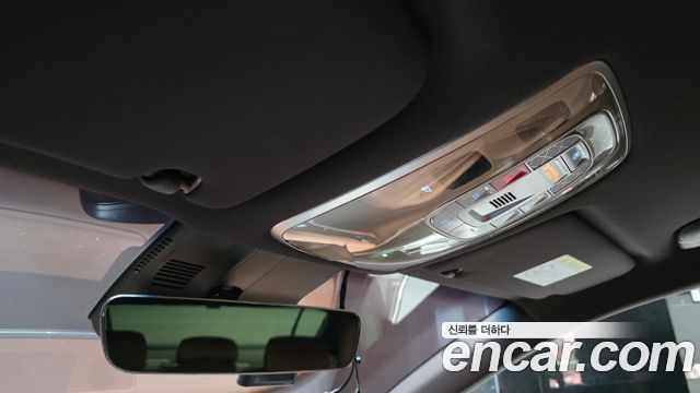 Genesis G80 2022 — photo 25