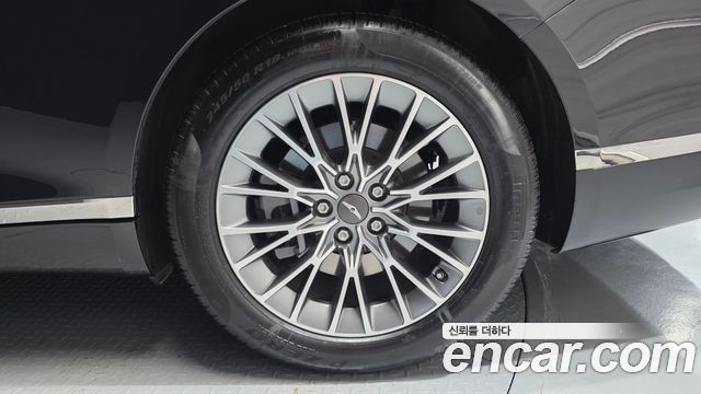 Genesis G80 2022 — photo 7