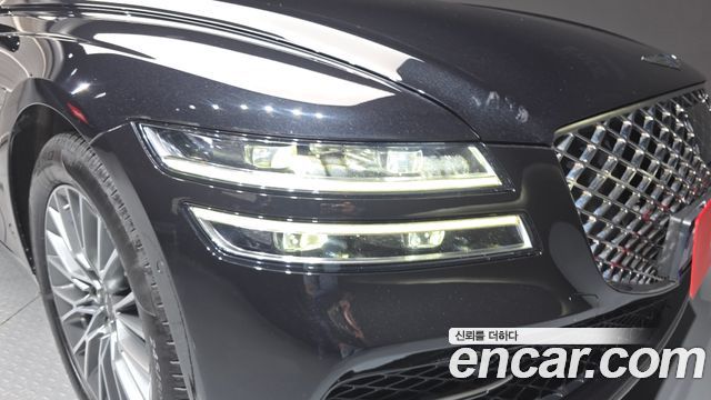Genesis G80 2022 — photo 8