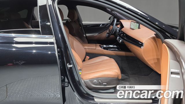 Genesis G80 2022 — photo 16