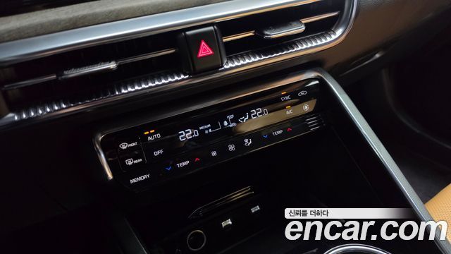 Kia K5 2023 — photo 15