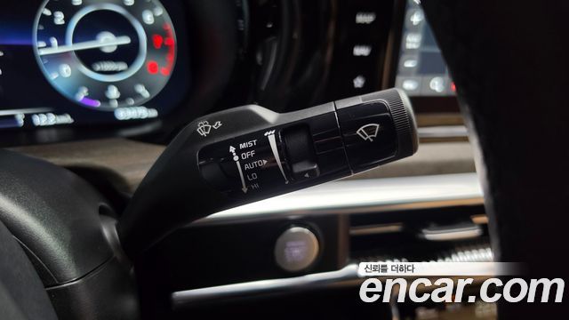 Kia K5 2023 — photo 18