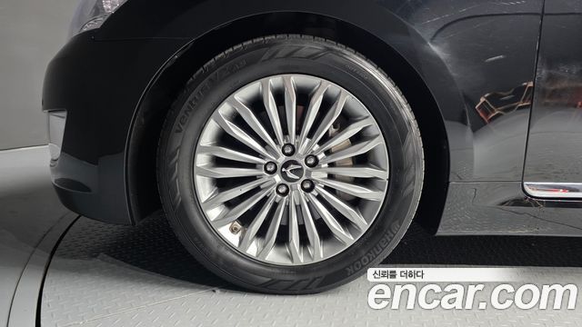 Hyundai Equus 2015 — photo 5
