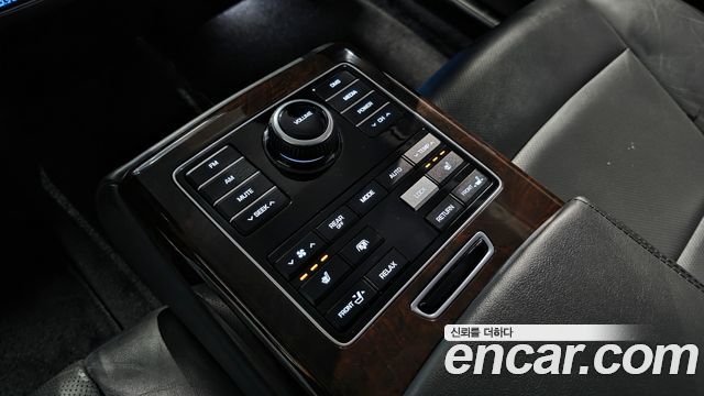 Hyundai Equus 2015 — photo 18