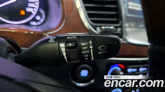 Hyundai Equus 2015 — photo 19