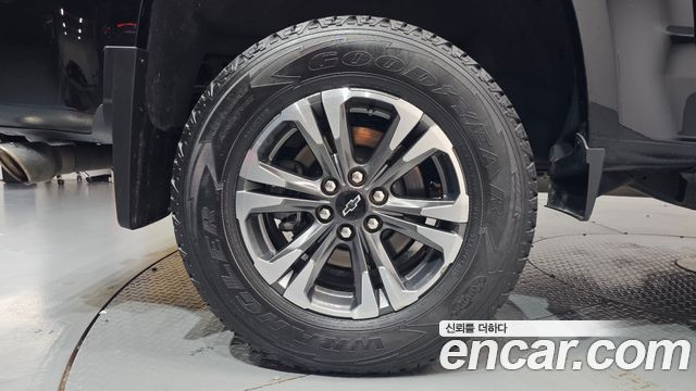 Chevrolet Korea Colorado 2022 — photo 7