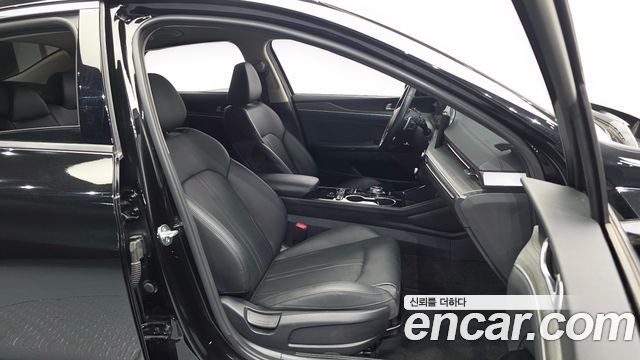 Kia K5 2024 — photo 16