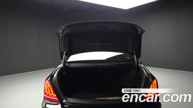 Genesis EQ900 2016 — photo 20