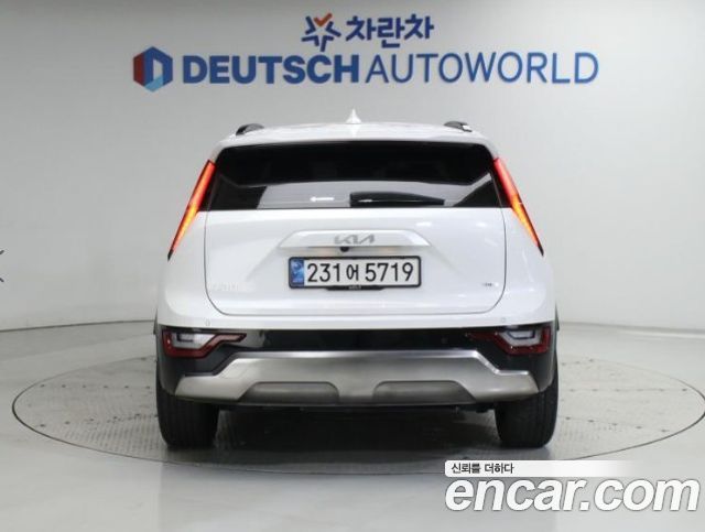 Kia Niro 2024 — photo 4