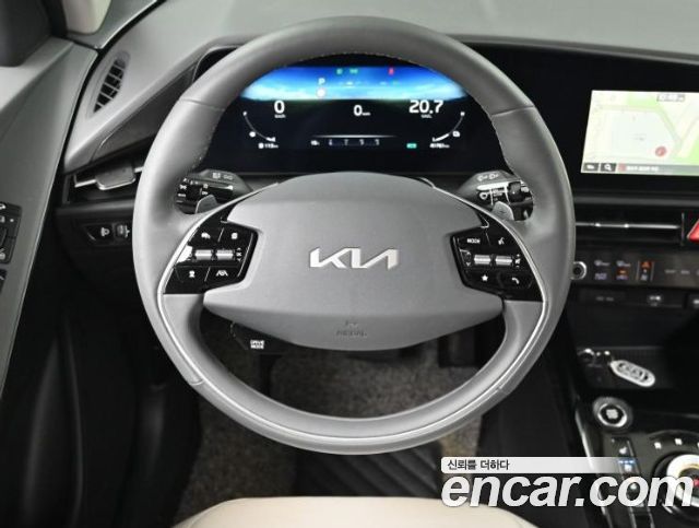 Kia Niro 2024 — photo 13