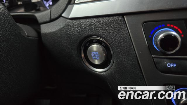 Hyundai Genesis 2016 — photo 26