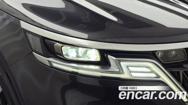 Kia Canival 2021 — photo 8