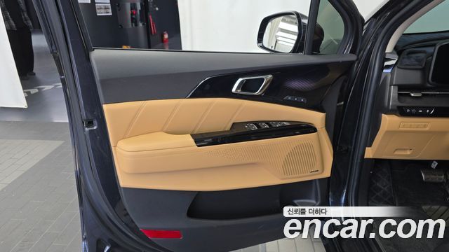 Kia Canival 2021 — photo 15