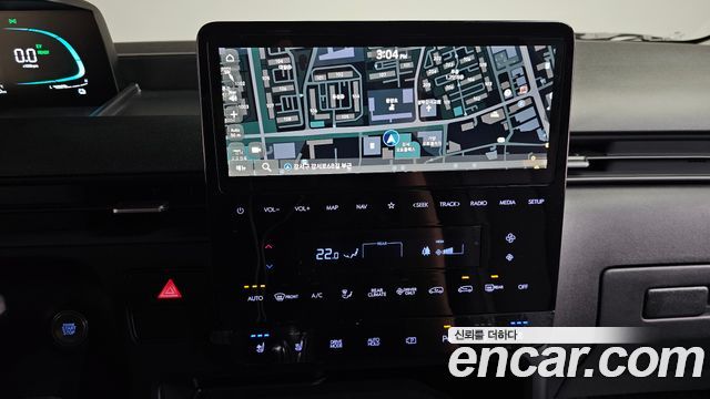 Hyundai Staria 2025 — photo 20