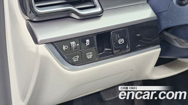 Kia Sportage 2022 — photo 16