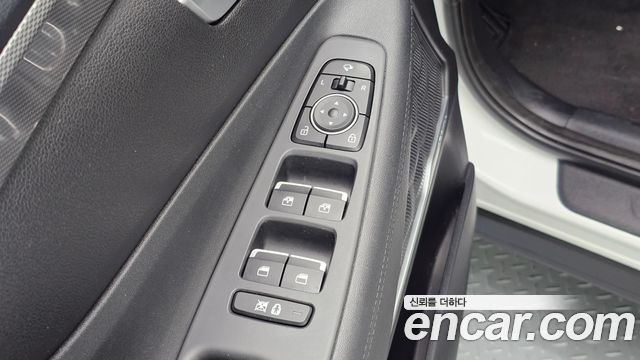 Hyundai Santafe 2019 — photo 23