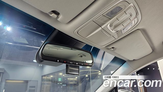 Hyundai Santafe 2019 — photo 26