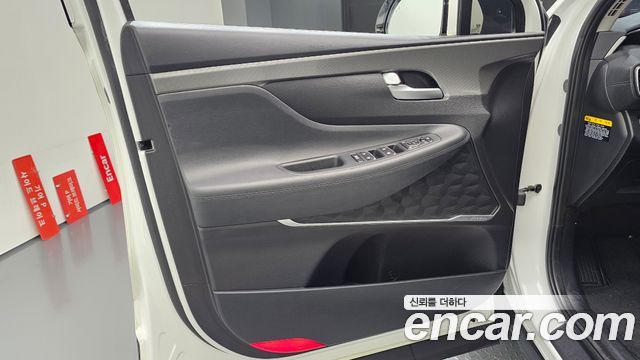 Hyundai Santafe 2019 — photo 14