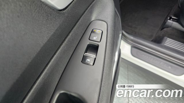 Hyundai Santafe 2019 — photo 28