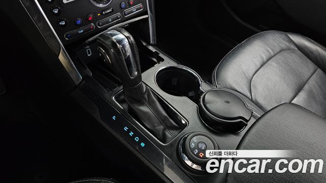 Ford Explorer 2018 — photo 12