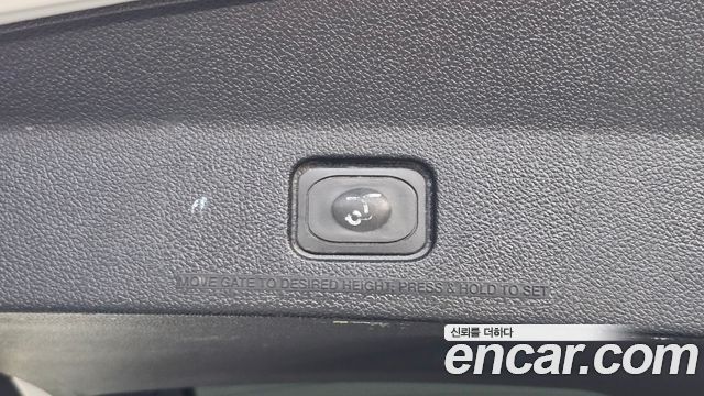 Ford Explorer 2018 — photo 29