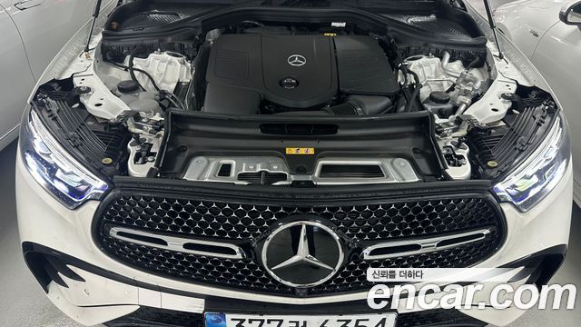Mercedes-Benz GLC-Class 2026 — photo 6