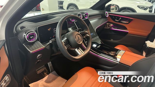 Mercedes-Benz GLC-Class 2026 — photo 10