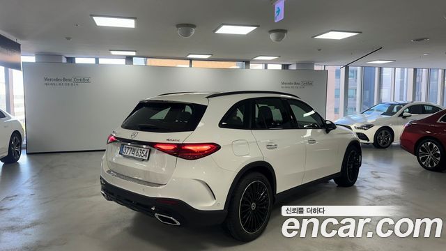 Mercedes-Benz GLC-Class 2026 — photo 13