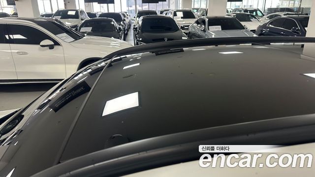 Mercedes-Benz GLC-Class 2026 — photo 14