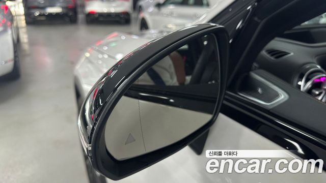 Mercedes-Benz GLC-Class 2026 — photo 17