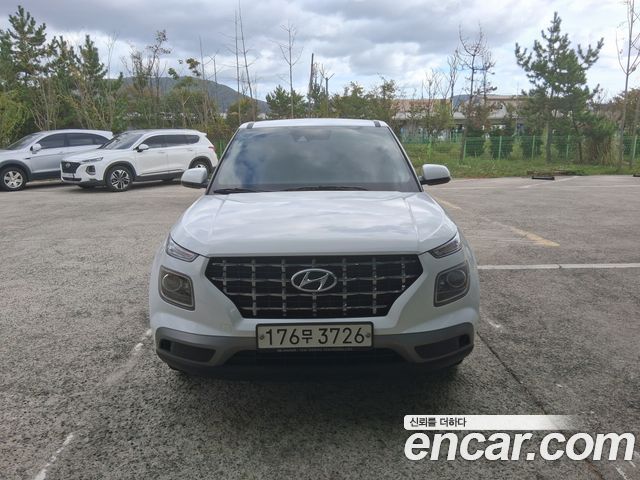 Hyundai Venue 2020 — photo 1