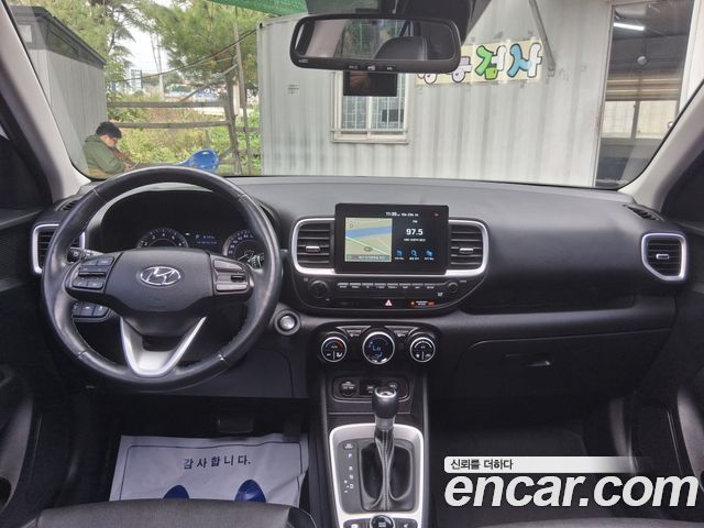 Hyundai Venue 2020 — photo 17