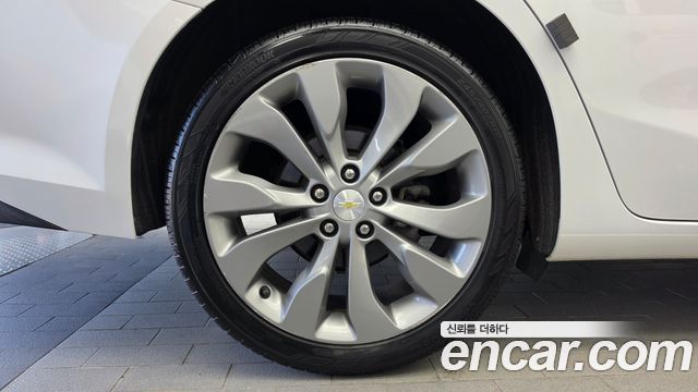 Chevrolet Korea Malibu 2018 — photo 5