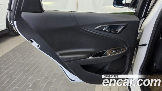 Chevrolet Korea Malibu 2018 — photo 15