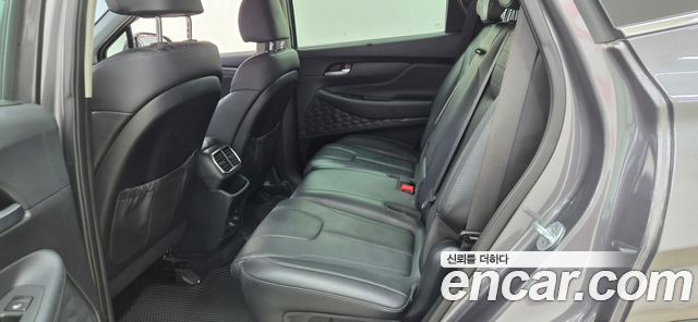Hyundai Santafe 2019 — photo 10