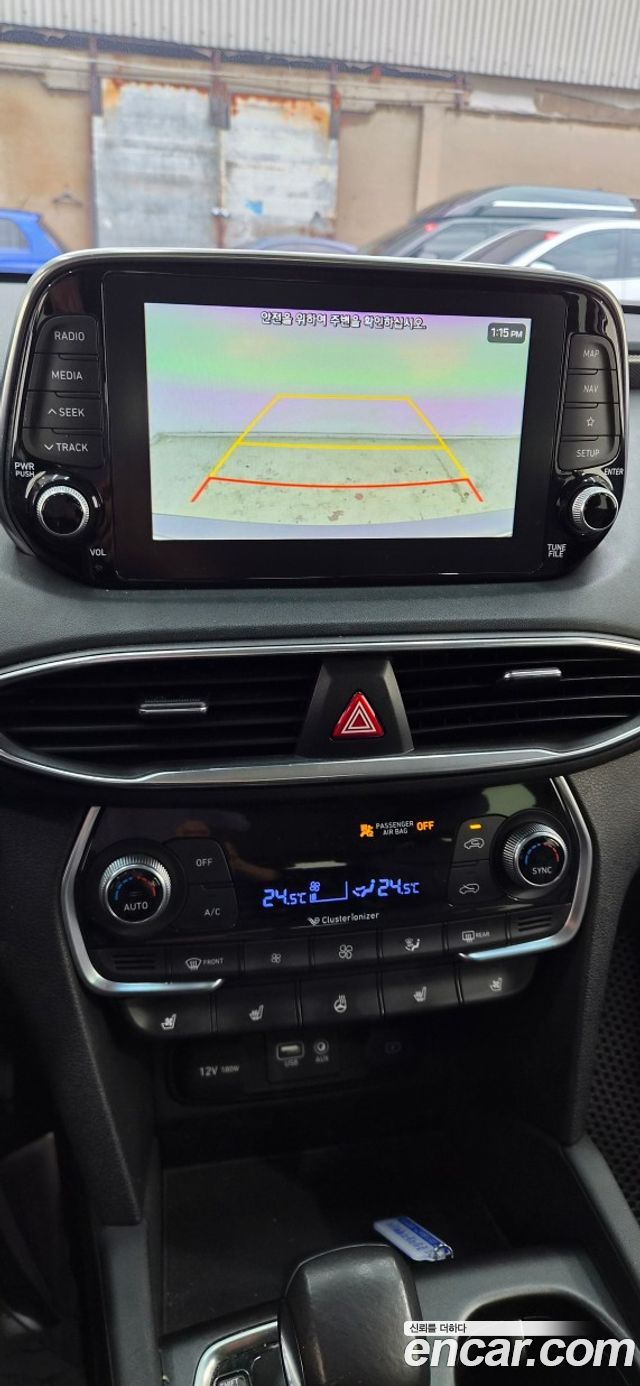 Hyundai Santafe 2019 — photo 13