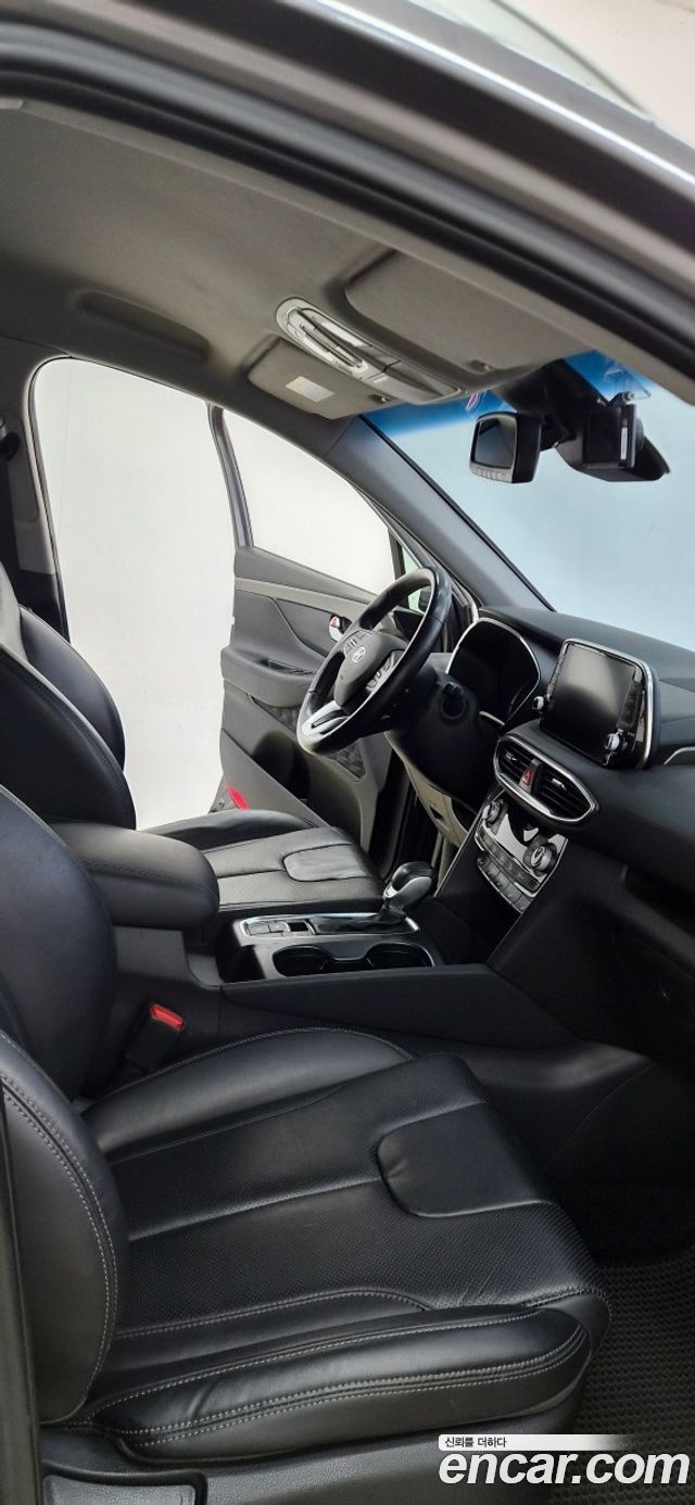 Hyundai Santafe 2019 — photo 14