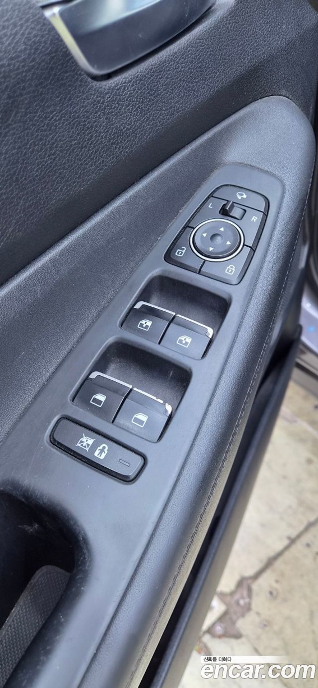 Hyundai Santafe 2019 — photo 15