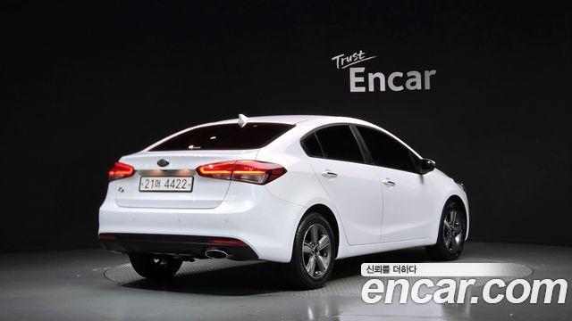 Kia K3 2018 — photo 2