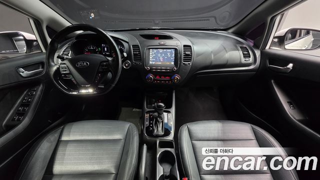 Kia K3 2018 — photo 7