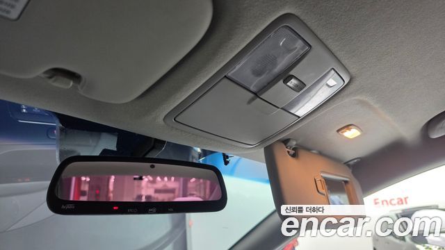 Kia K3 2018 — photo 17