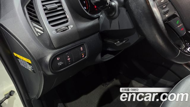 Kia K3 2018 — photo 18