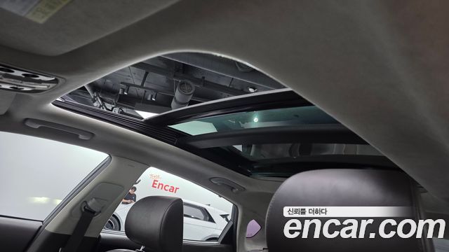 Kia K7 2018 — photo 15