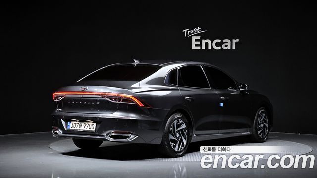 Hyundai Grandeur 2022 — photo 2