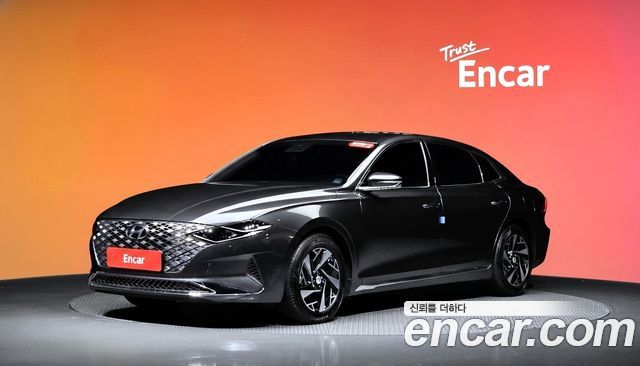 Hyundai Grandeur 2022 — photo 1